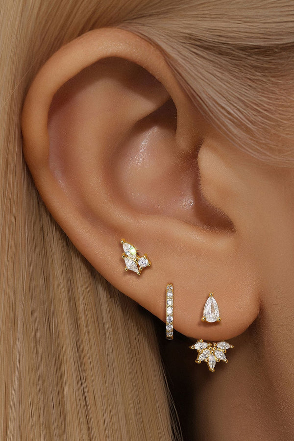 Magda – Feine goldene Ohrringe mit weichem Glanz.