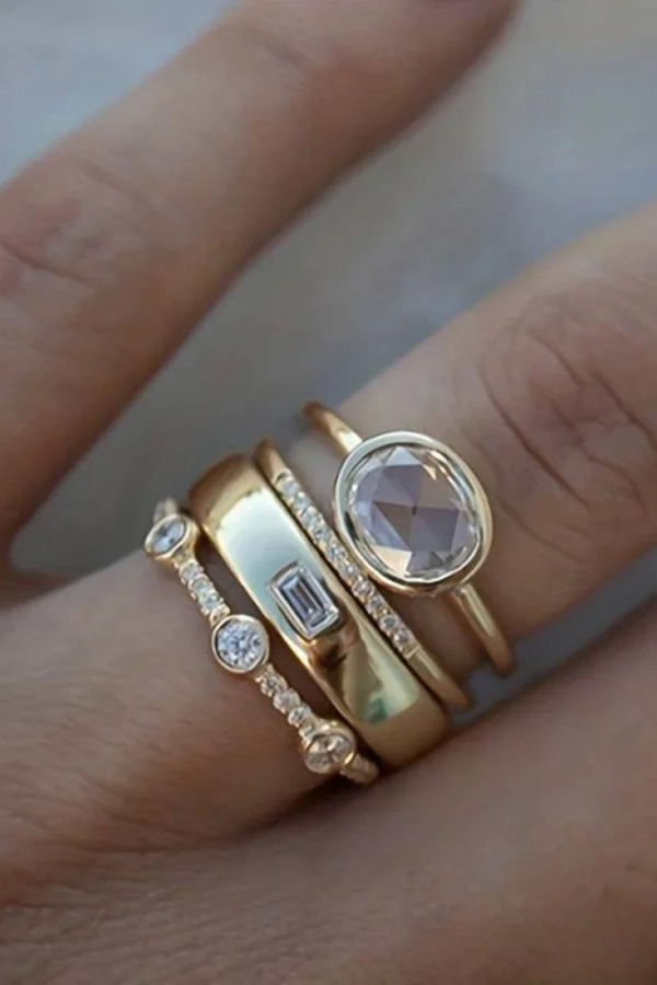 Vintage-Goldring mit Zirkonia