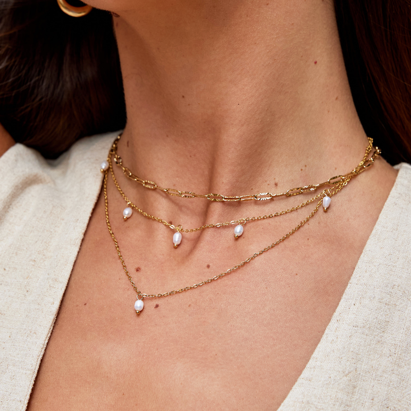 Tanja – Goldene Layer-Kette mit modernem Glied.