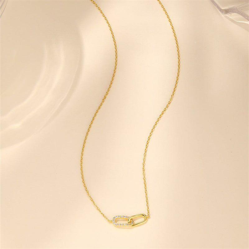 Carina – Feine Silberkette mit kleinem Kreisanhänger.