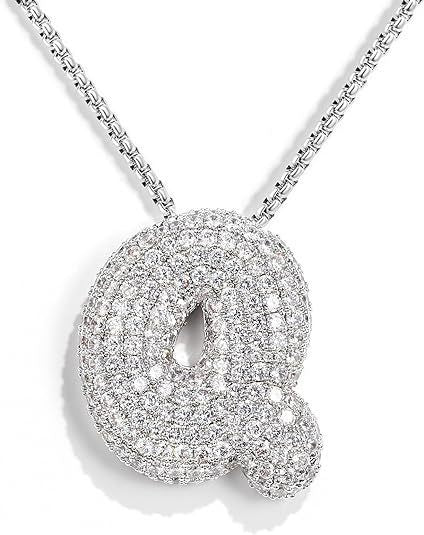 Frieda – Goldene Gliederkette mit organischem Anhänger.