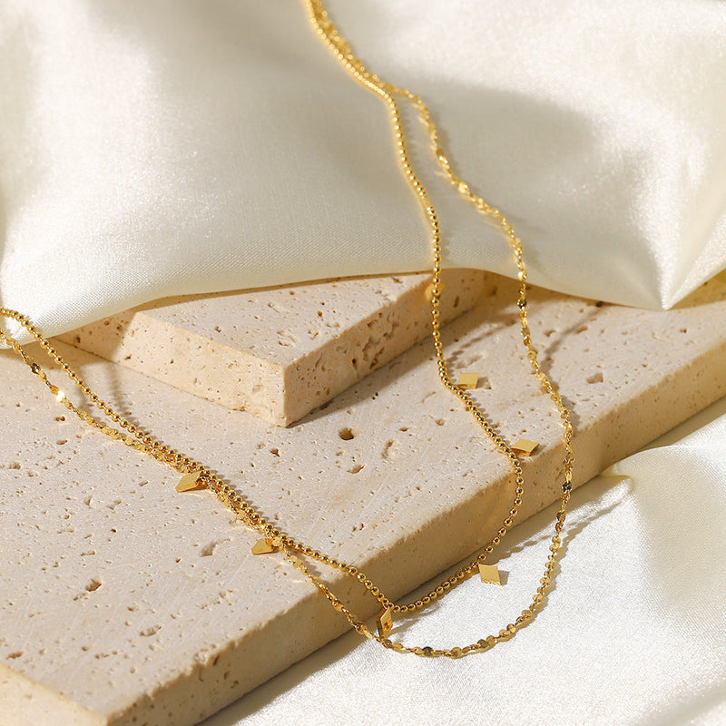 Helene – Dezente Goldkette mit geometrischem Charme.