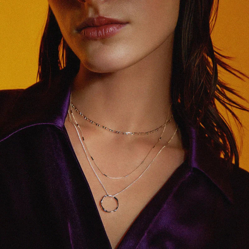 Offene Kreis Drei-Reihen-Halskette