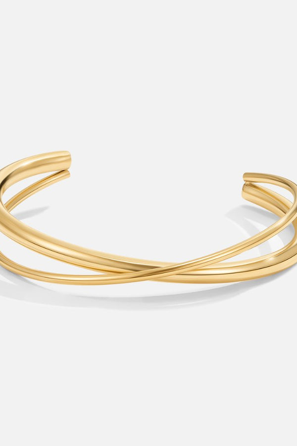 Goldene Twist-Armband